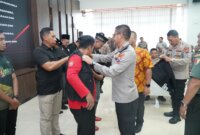 Kapolres Gresik AKBP Rovan Richard Mahenu kukuhkan Satgas PAM Sentot Prawirodirjo