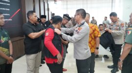 Kapolres Gresik AKBP Rovan Richard Mahenu kukuhkan Satgas PAM Sentot Prawirodirjo