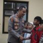 Kapolres Pacitan AKBP Ayub Diponegoro Azhar beri semangat peserta Khitan Massal