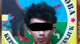 Pelaku diamankan Polisi beserta barang buktinya