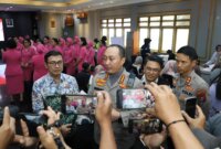 Kapolresta Malang Kota Kombespol Nanang Haryono saat hadiri peringatan Hari Bhayangkara ke-79 dan HKGB ke-73