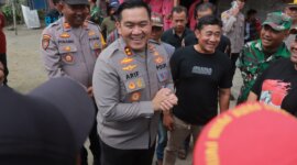 Kapolres Blitar AKBP Arif Fazlurrahman gelar Bansos