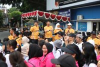 Kapolresta Malang Kota Kombespol Nanang Haryono saat Jalan Sehat Uklam Tahes