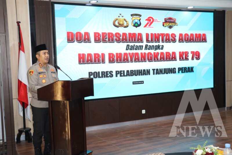 Kapolres Pelabuhan Tanjung Perak Surabaya AKBP Wahyu Hidayat