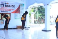 Polres Ngawi bersihkan tempat ibadah