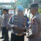 Bidpropam Polda Jatim AKP Marwan saat cek kelengkapan administrasi