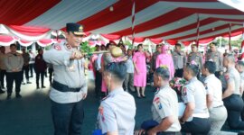 Kapolda Jatim Irjen Pol Drs. Nanang Avianto lakukan tradisi UKP