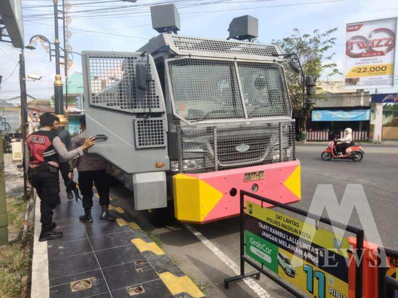 Satlantas Polres Madiun Kota tutup Ring Road Barat
