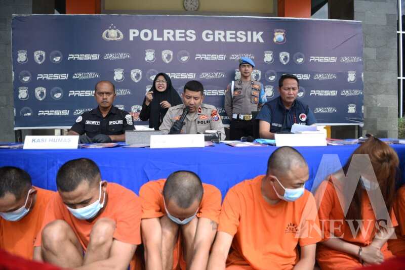Polres Gresik tangkap 9 pengedar beserta barang buktinya
