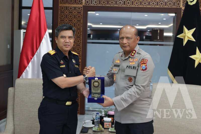 Kapolda Jatim Irjen Pol Drs. Nanang Avianto Terima Audiensi Kakanwil Dirjen Bea Cukai I Untung Basuki
