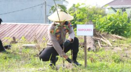 Kapolres Gresik AKBP Rovan Richard Mahenu