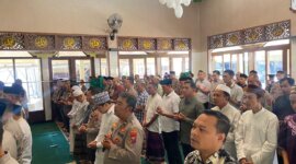 Polresta Banyuwangi Gelar Sholat Ghaib