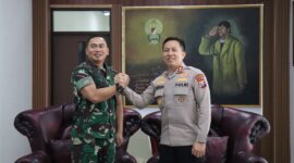 Kapolres Bojonegoro AKBP Afrian Satya Permadi bersama Dandim 0813 Bojonegoro Letkol Czi Arief Rohman Hakim