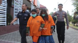 Tersangka pencuri uang ditangkap Polisi beserta barang buktinya