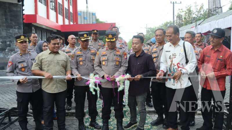 Polres Nganjuk Gelar Bazar UMKM dan Festival Musik Pelajar