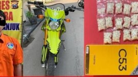 Pelaku diamankan Polisi beserta barang buktinya