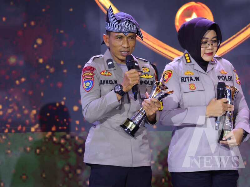 Aipda Rahmad Muhajirin dari Polres Bojonegoro Raih Hoegeng Award 2025
