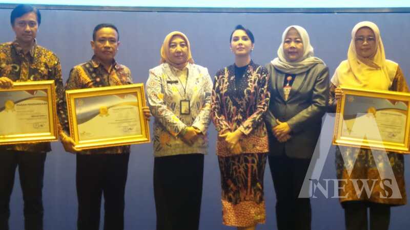 Kaper BKKBN Jatim Maria Ernawati ikuti Rakorda