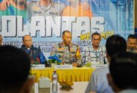 Dirlantas Polda Jatim Kombespol Iwan Saktiadi beri sosialisasi terkait ODOL