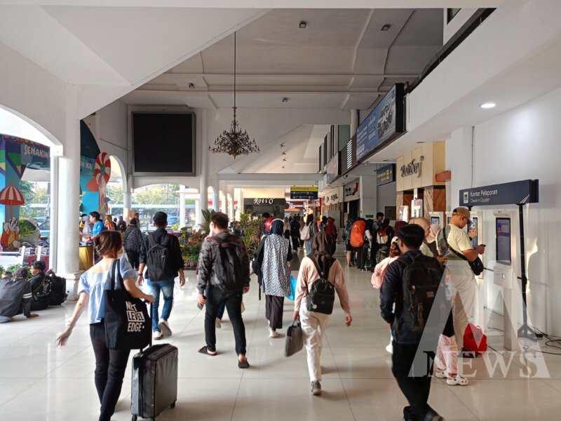 KAI Daop 8 Surabaya
