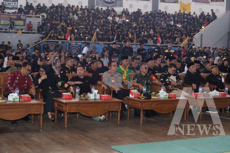 Kapolres Magetan AKBP Raden Erik Bangun Prakasa hadiri peringatan Suran Agung