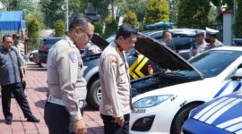 Tim evaluasi kualitas kendaraan dinas Kombespol Guno Pitoyo kunjungi Polres Gresik