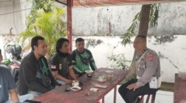 Satlantas Polres Ngawi ngopi bareng komunitas ojol