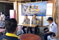 Satlantas Polres Nganjuk sosialisasi tertib lalulintas di Terminal Anjuk Ladang