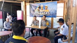 Satlantas Polres Nganjuk sosialisasi tertib lalulintas di Terminal Anjuk Ladang
