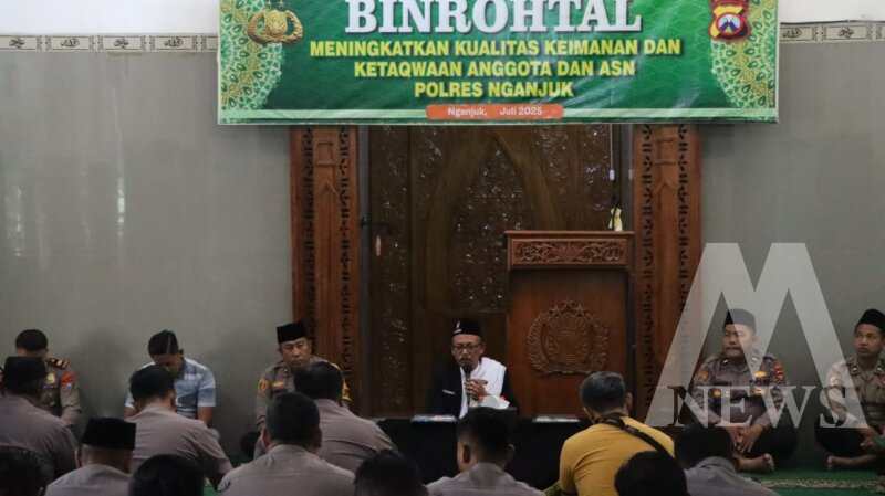 Polres Nganjuk Gelar Binrohtal