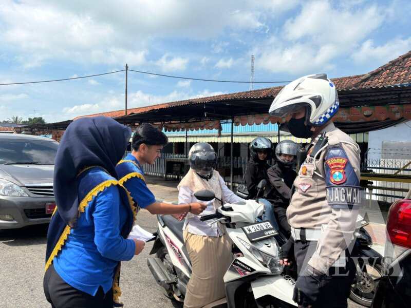 Satlantas Polres Sumenep saat Operasi Patuh Semeru