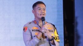 Kapolres Gresik AKBP Rovan Richard Mahenu