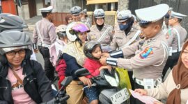 Satlantas Polres Jember sebar brosur operasi patuh Semeru