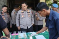 Kapolres Nganjuk AKBP Henri Noveri Santoso kunjungi Polsek Baron