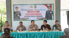 Kapolres Nganjuk AKBP Henri Noveri Santoso saat Silaturahmi Kamtibmas
