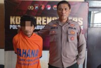 Pelaku diamankan Polisi beserta barang buktinya