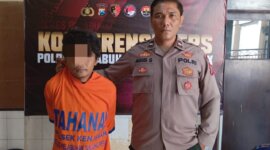 Pelaku diamankan Polisi beserta barang buktinya