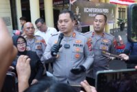 Kapolres Nganjuk AKBP Henri Noveri Santoso berikan keterangan