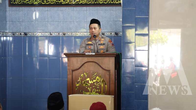 Kapolres Nganjuk AKBP Henri Noveri Santoso Safari Jum'at