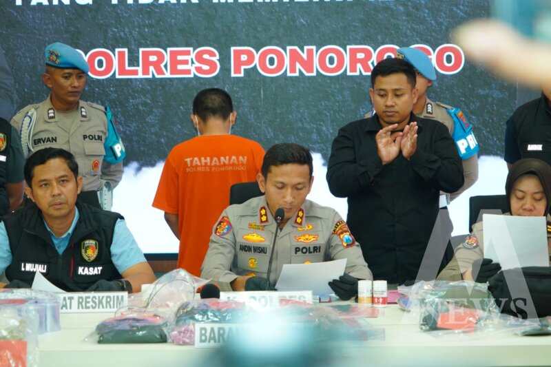 Polres Ponorogo bongkar produksi obat pelangsing ilegal