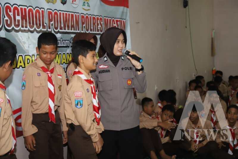 Polwan Polres Magetan sosialisasi ke sekolah cegah Bullying