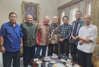 Anggota MPR RI/DPD RI
AA LaNyalla Mahmud Mattalitti