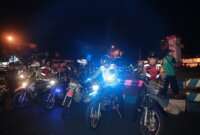 Kapolres Jember AKBP Bobby A. Condroputra saat patroli gabungan bareng TNI