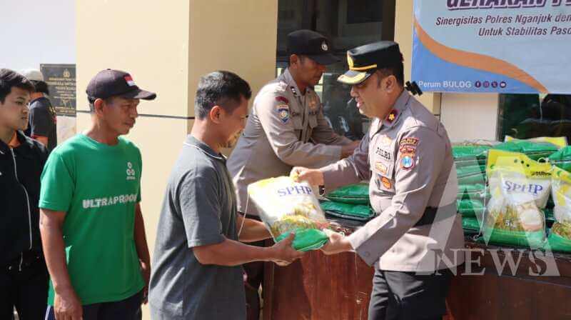Polres Nganjuk saat gelar Gerakan Pangan Murah