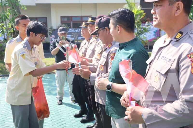 Kepedulian masyarakat untuk Polres Batu