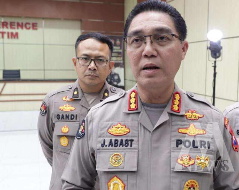 Kabid Humas Polda Jatim Kombespol Jules Abraham Abast