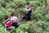 Unit Polsatwa Ditsamapta Polda Jatim temukan korban mutilasi Pacet
