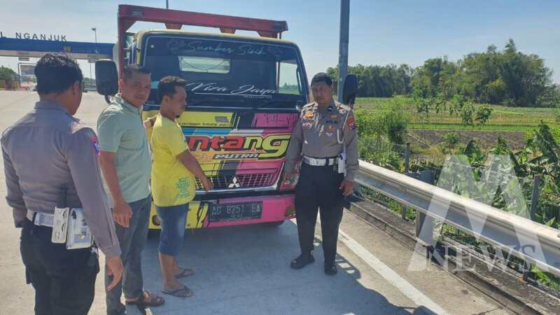 Satlantas Polres Nganjuk tangkap pelaku tabrak lari di exit tol Begadung