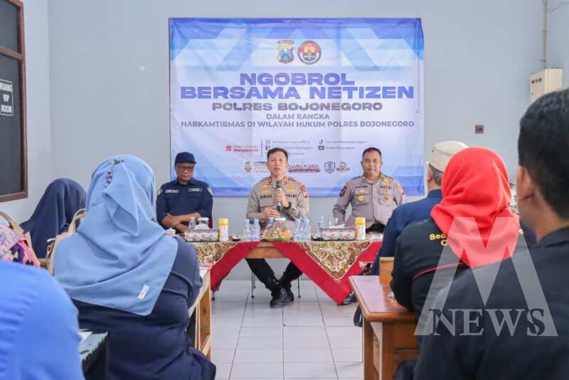 Kapolres Bojonegoro AKBP Afrian Satya Permadi saat ngobrol bareng Netizen