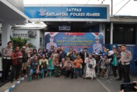 Satlantas Polres Jember bersama penyandang Disabilitas